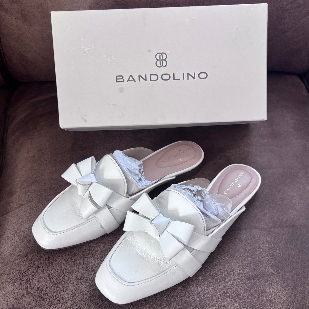Bandolino White Mules Size 7